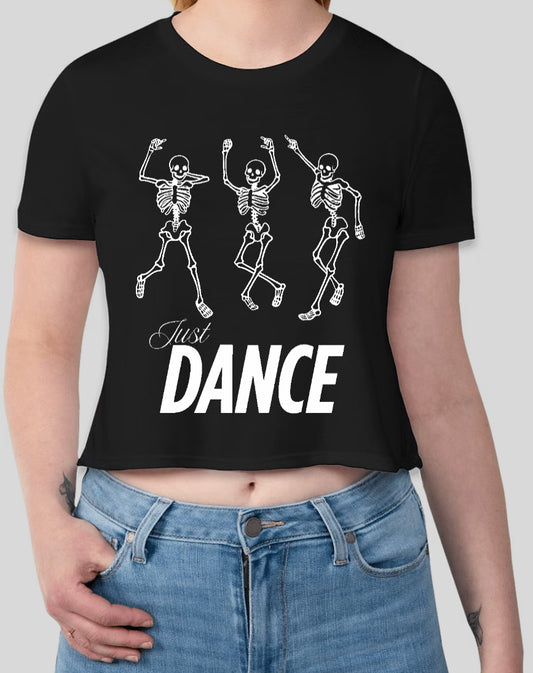 Just Dance Women’s Flowy Cropped Tee